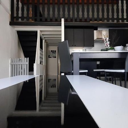 Le Telly-Centre Ville-Petits Prix-Ideal Pour Rayonner Sur La Ville Carcassone Exterior photo